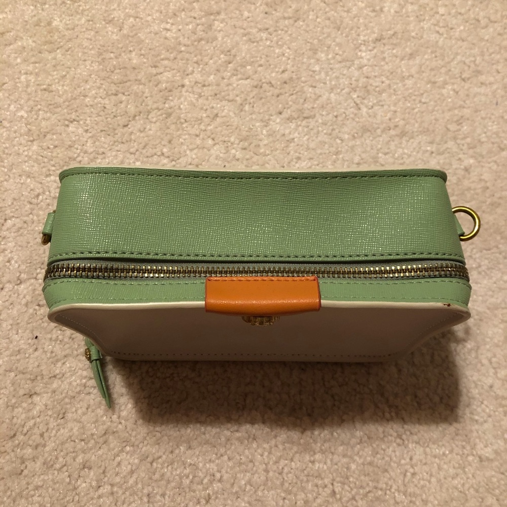 Anne Klein bag - Picture 5 of 6